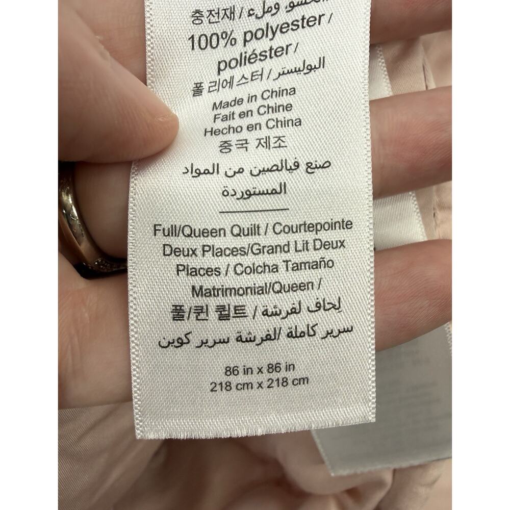 Pottery Barn Teen Microfiber Pintuck Comforter Full Queen Light Pink One Sham - Picture 4 of 7